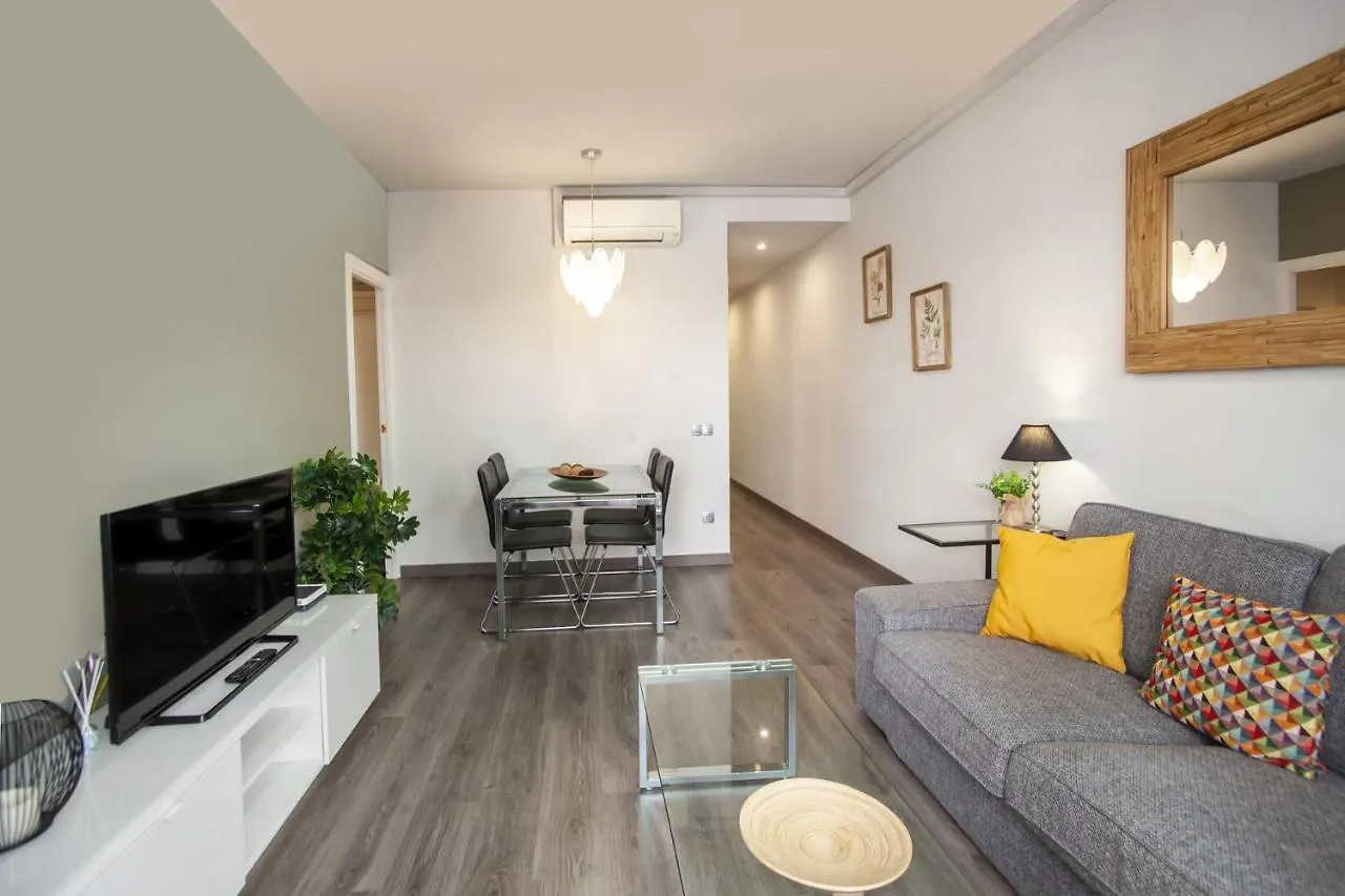 P9Mdr1070 - Nice Apartment In Poble Sec 바르셀로나